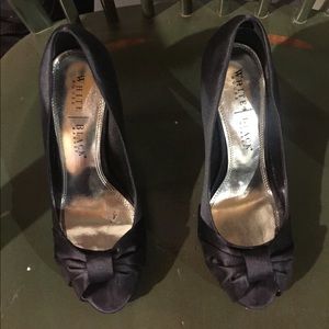 White House black market shoe. Box included.