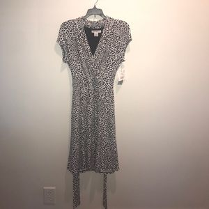 NWT Liz Claiborne Dress size Medium