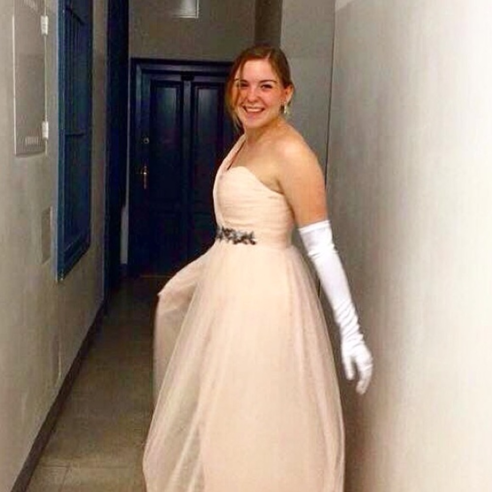 Meet your Posher, Hannah