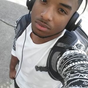 Meet your Posher, Javon