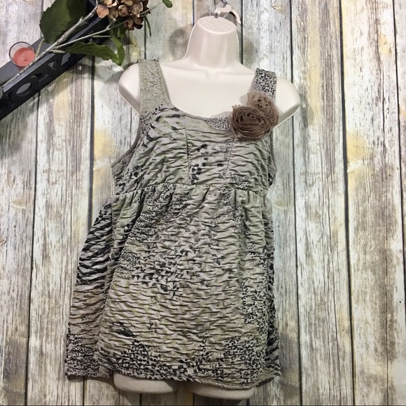 Daytrip Tops - 🇺🇸SALE🇺🇸DayTrip Gorgeous Designer Tank Top