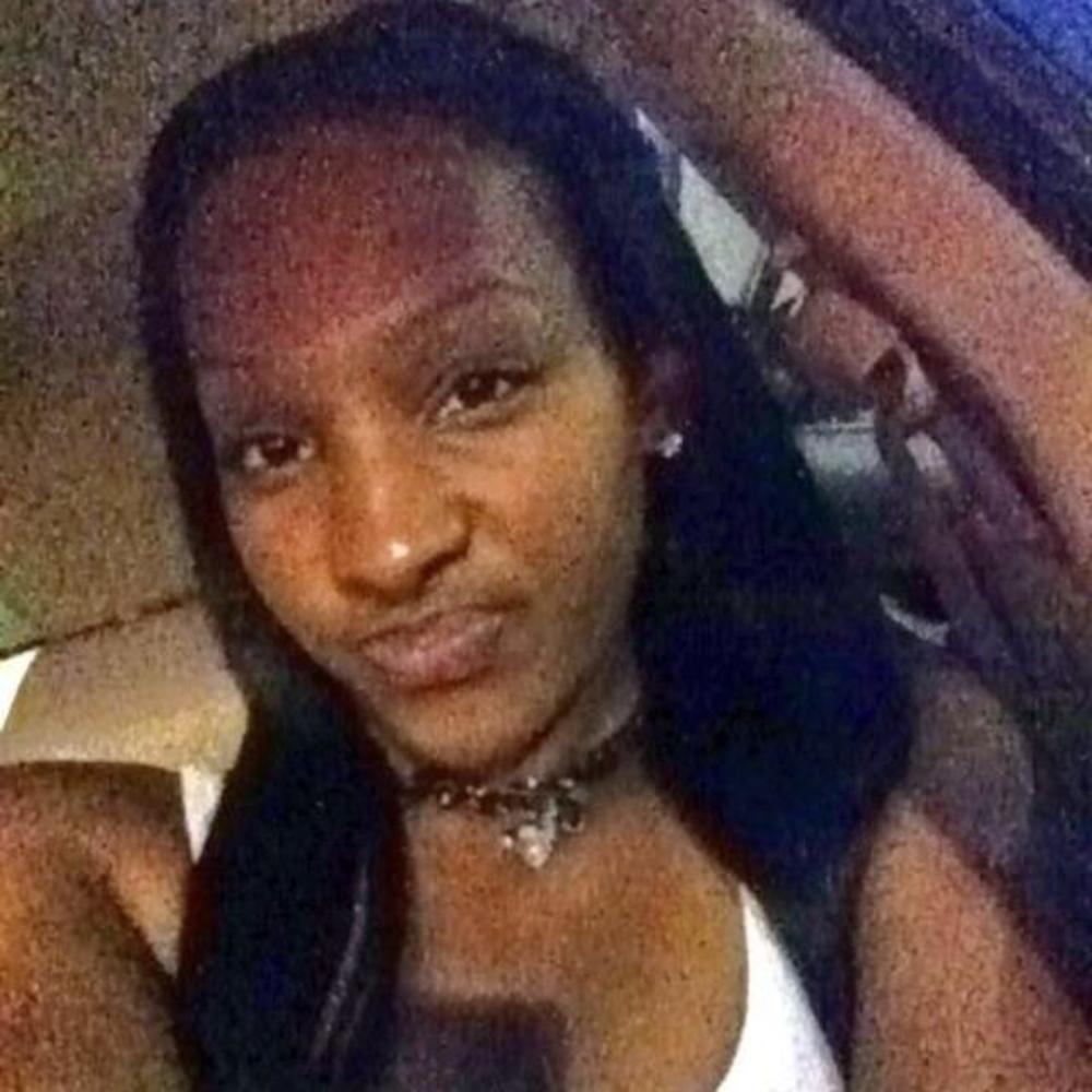 Meet your Posher, Charlise