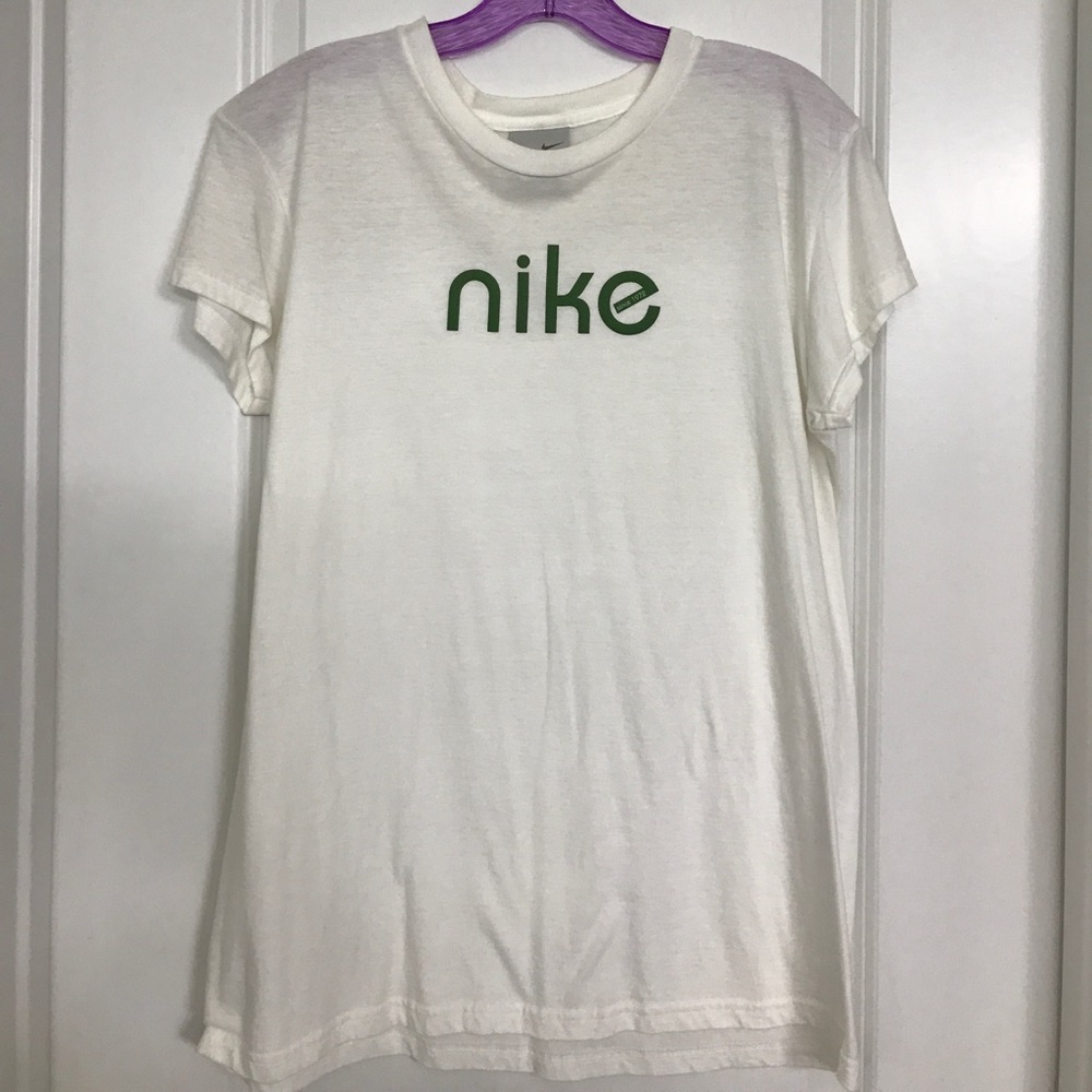 White Nike active top