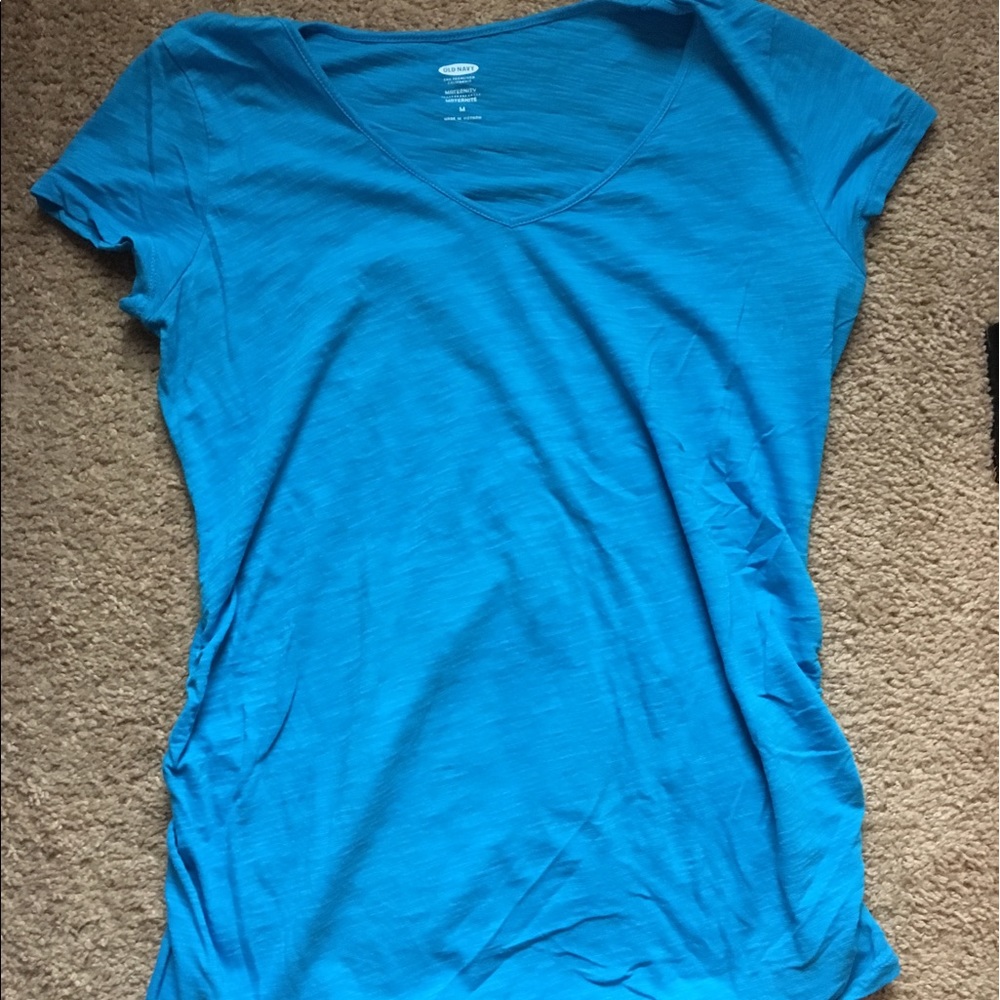 Old navy maternity shirt