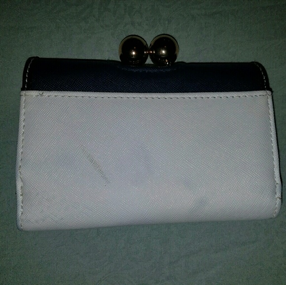 Wallet - Picture 6 of 6