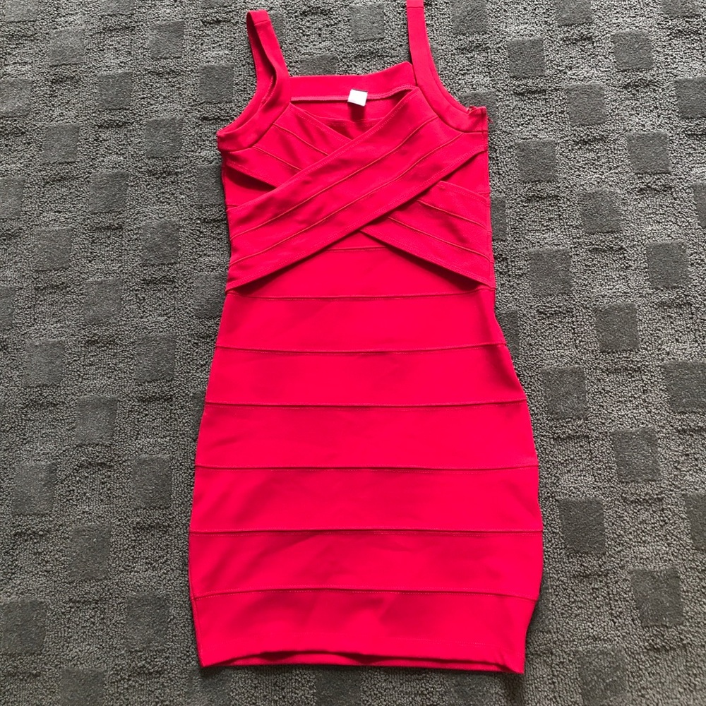 Fitted red dress