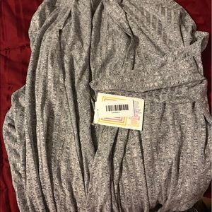 BNWT LuLaRoe Lindsay Large