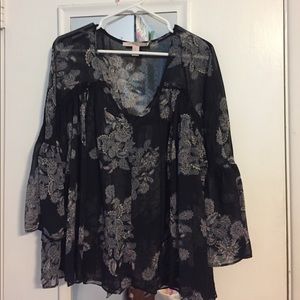 Forever 21 fashion blouse
