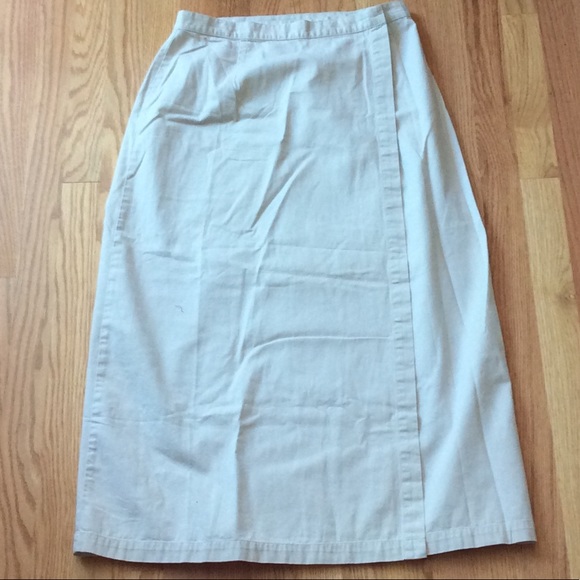 Light khaki wrap skirt ⭐️ maxi - Picture 2 of 6