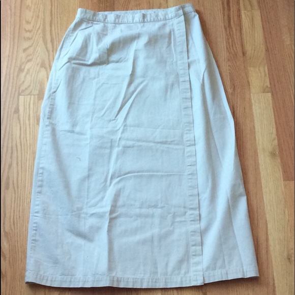 Light khaki wrap skirt ⭐️ maxi - Picture 6 of 6