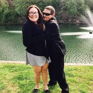 Meet your Posher, April