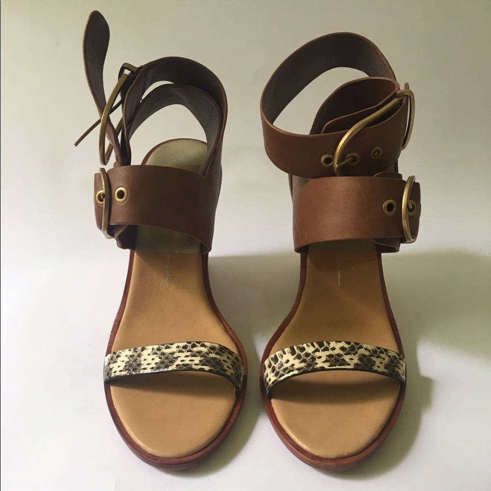 Dolve Vita Wedges, Size 9 - Picture 2 of 7
