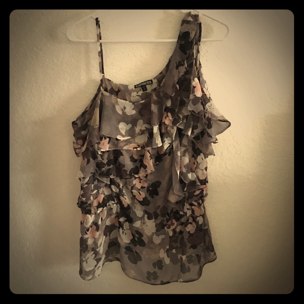 Medium grey and blush floral top