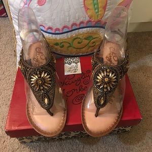 Naughty Monkey spring budz sandal brnoze