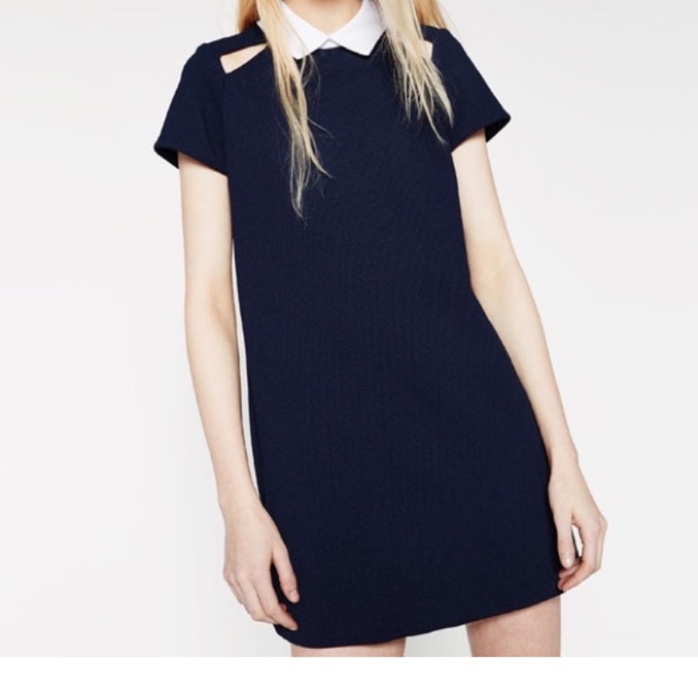 Collar and cut out dress