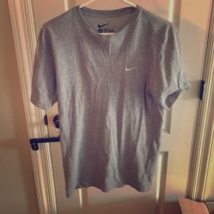 Nike t shirt