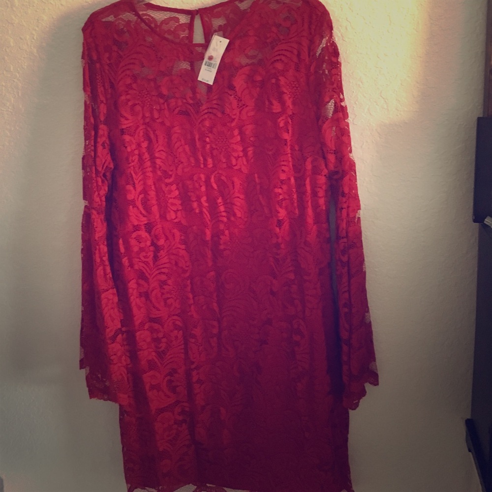 Xlarge red lace dress with bell sleeves nwt