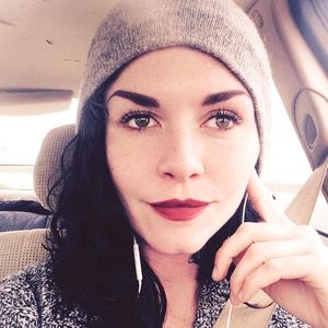 Meet your Posher, Lauren