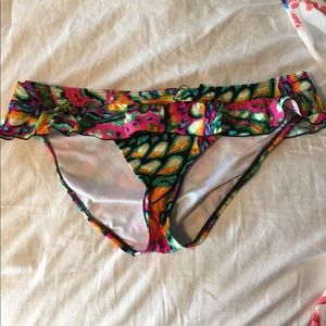 Kenneth Cole multicolored bikini bottoms XL