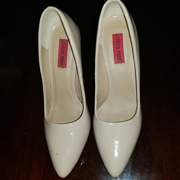 Heels - Picture 3 of 6