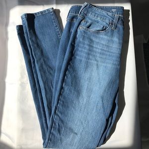 Liverpool Jeans Abby Skinnies in medium wash