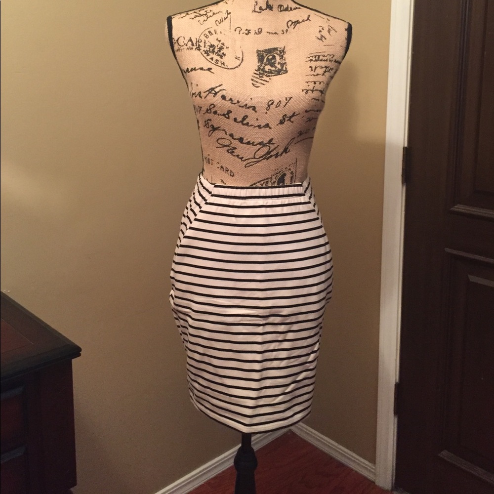 Urban Outfitters Striped Pencil Skirt