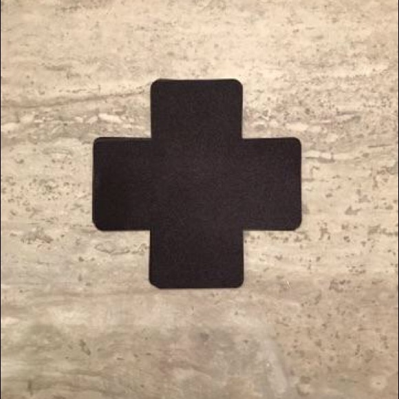 Cross/X nipple pasties. - Picture 1 of 2