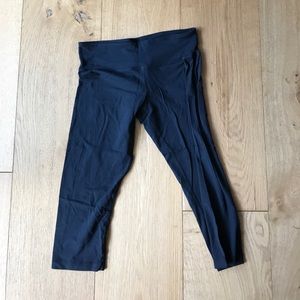 Lululemon wunder under crops