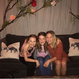 Meet your Posher, Alison