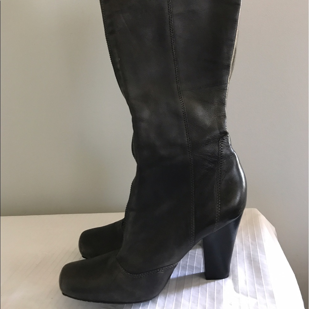Boots by Gianni Bini
