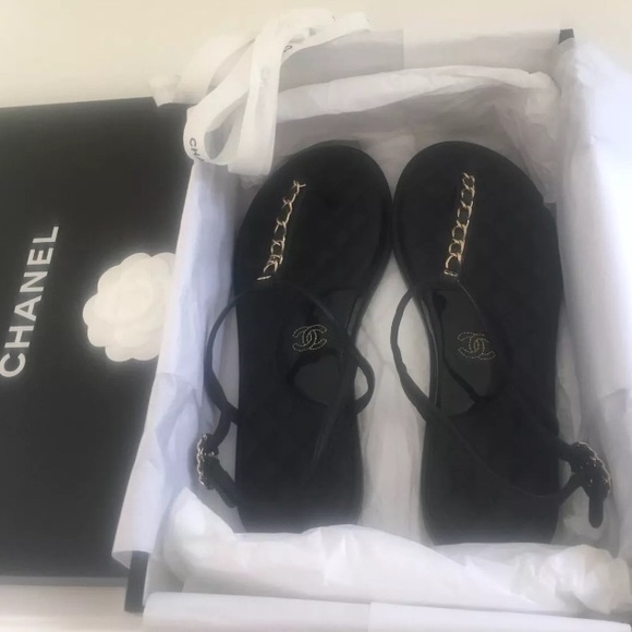 🌟S/EB 1 (OF) MY FAVORITE🌟NIB Auth Chanel Thong Sandal SZ 37/7 - Picture 5 of 6
