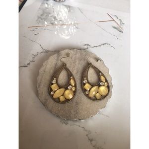 Boho stone champagne colored earrings