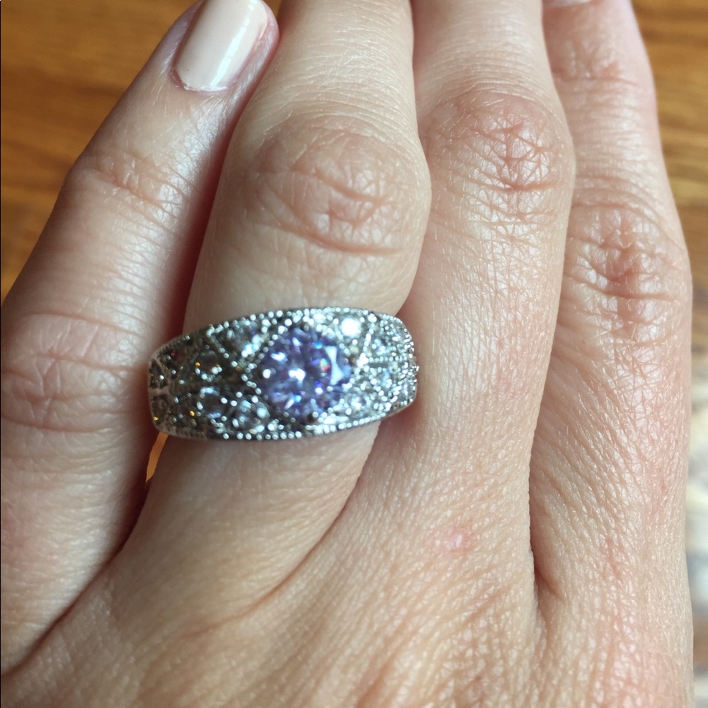 Beautiful Ring with Lavender CZ stone - size 6