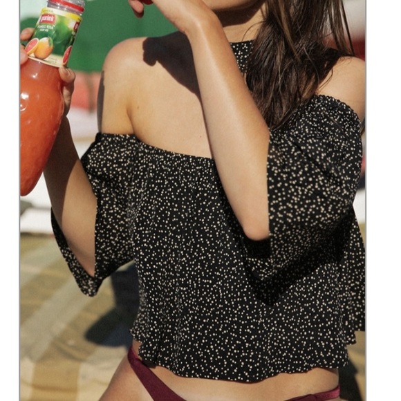 FLYNN SKYE ROSE TOP BLACK ORBIT off the shoulder - Picture 2 of 4