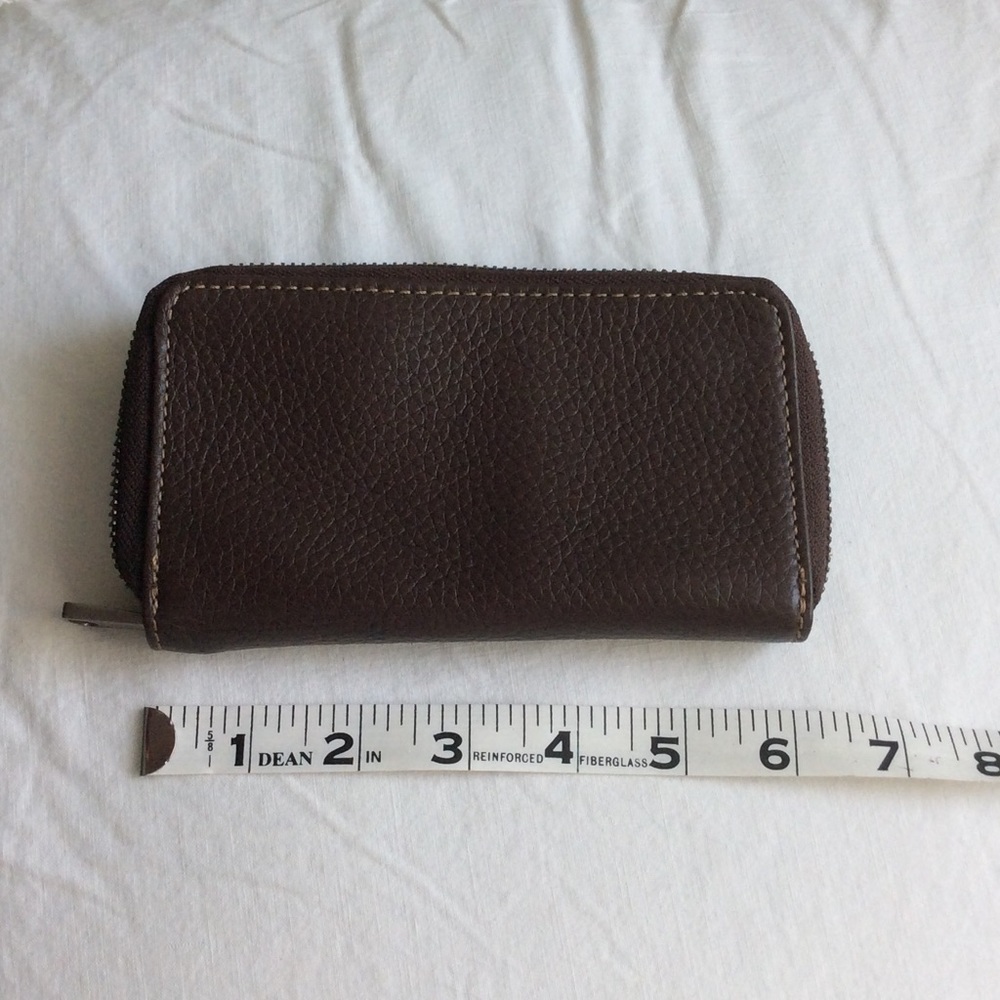 Fossil phone wallet. Brown