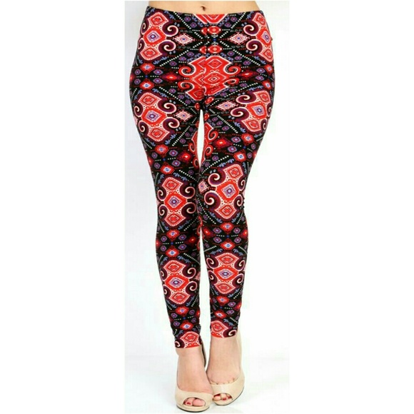 (Plus) Curvy Tribal Abstract Print Leggings - Picture 2 of 5