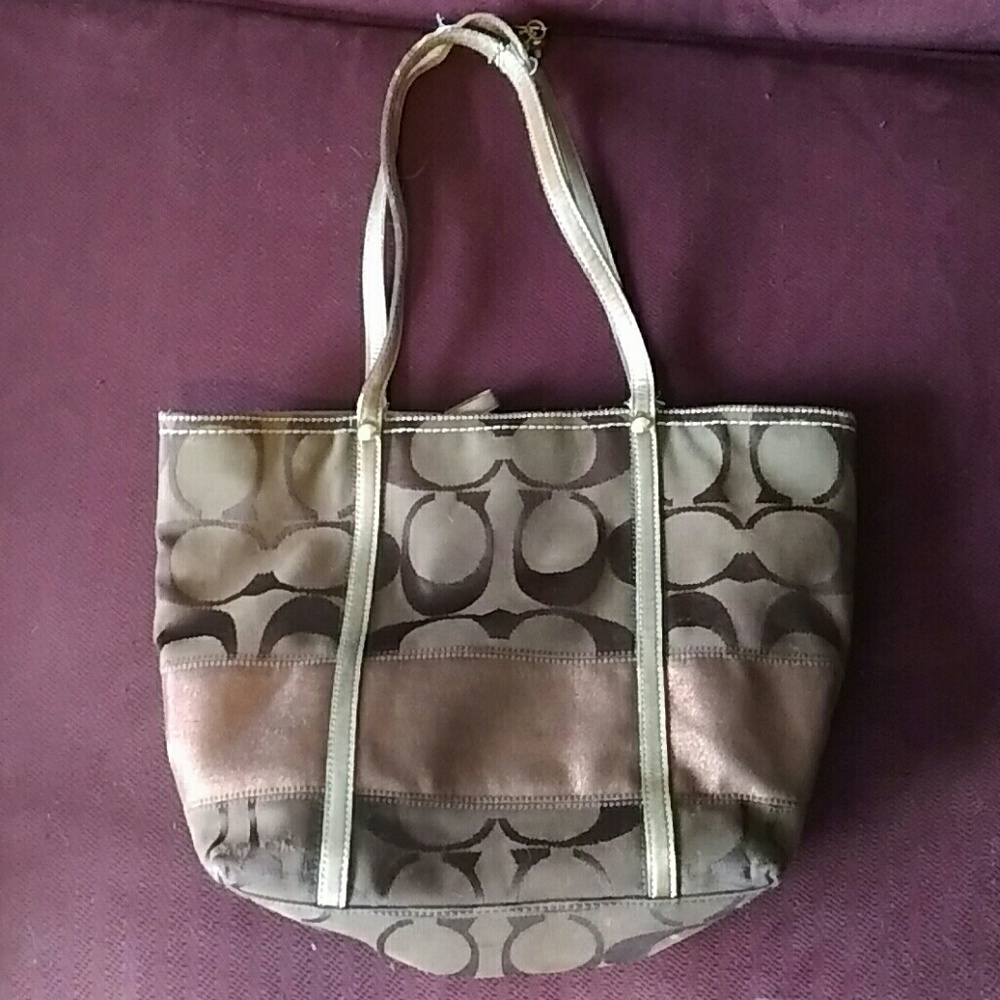 Coach handbag - brown