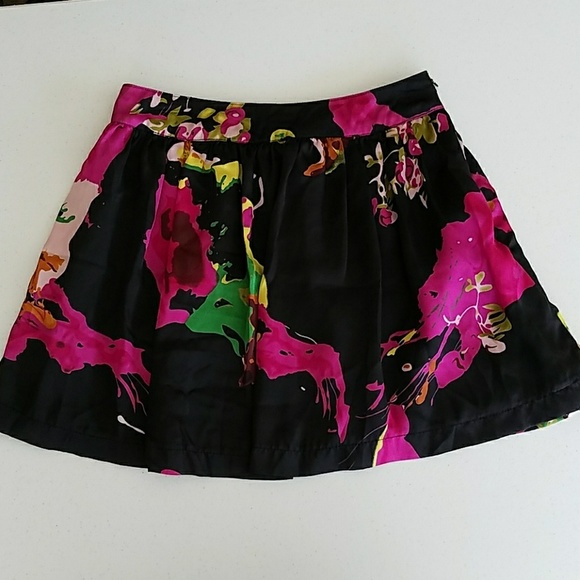 ⚡🎈➡️Forever 21 Bold  Floral Print SP - Picture 1 of 4