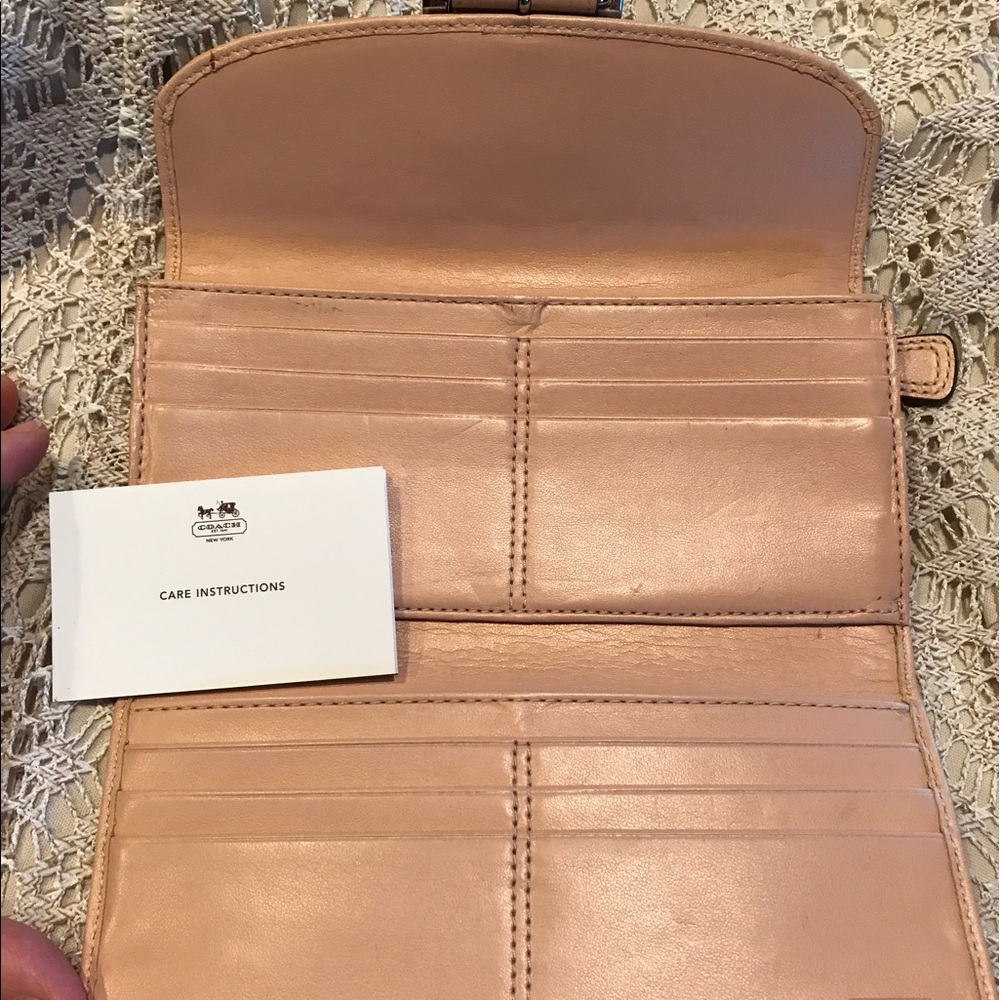 SOLD - Coach pale pink wallet - Picture 2 of 4