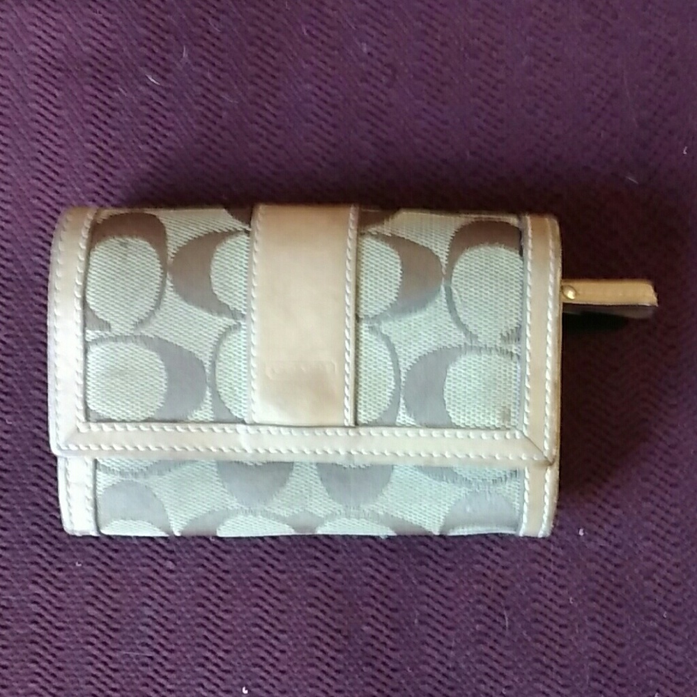 Coach wallet