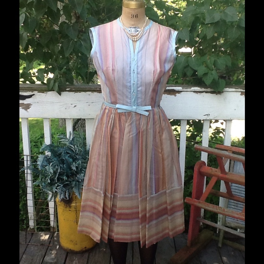 VTG 50s Party Dress...So Pretty!!