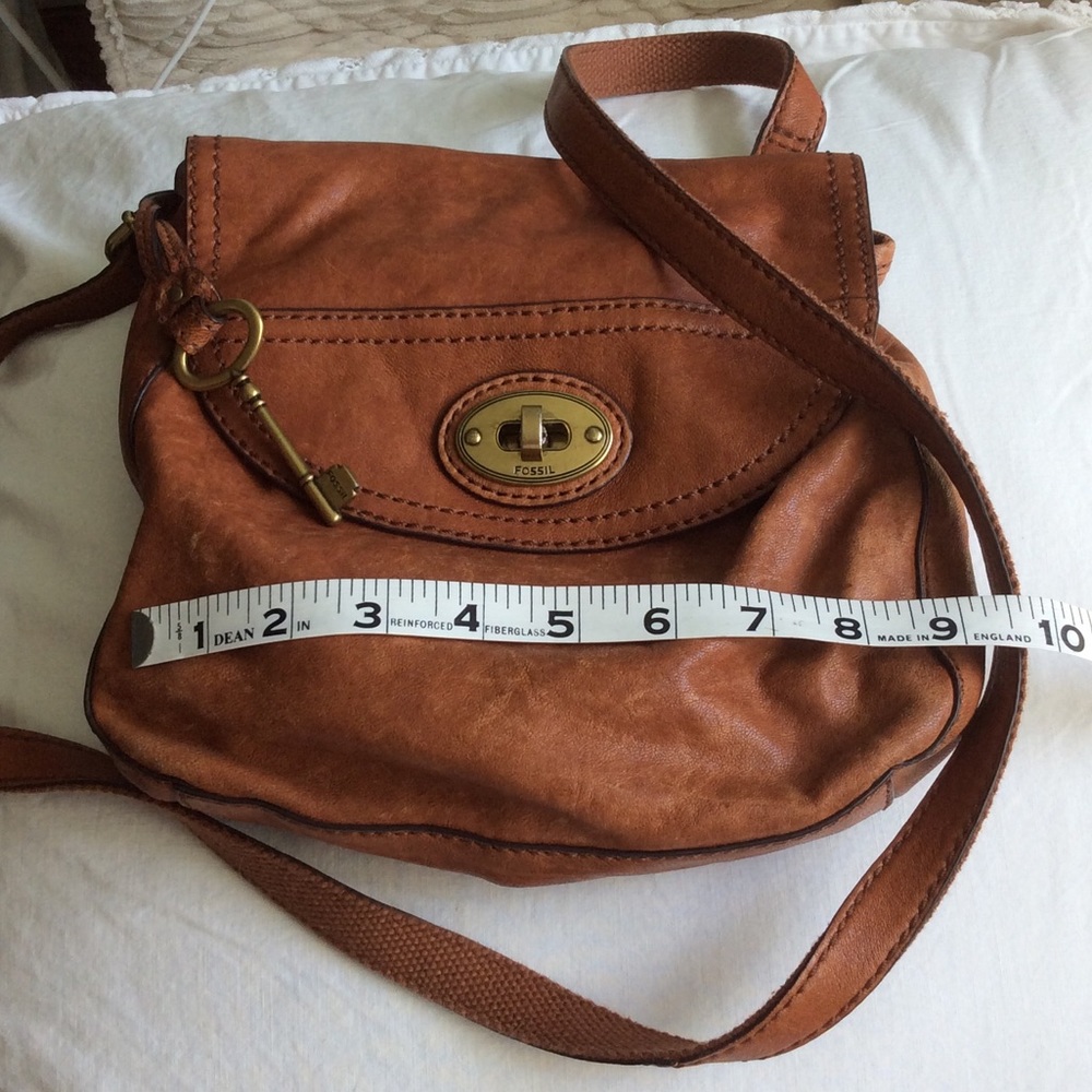Fossil cross body bag caramel color