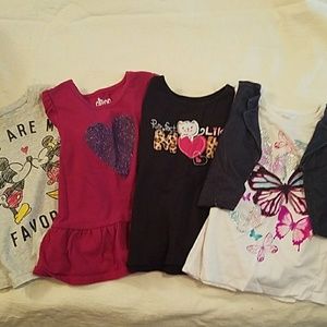 Long sleeve. Sold as a lot