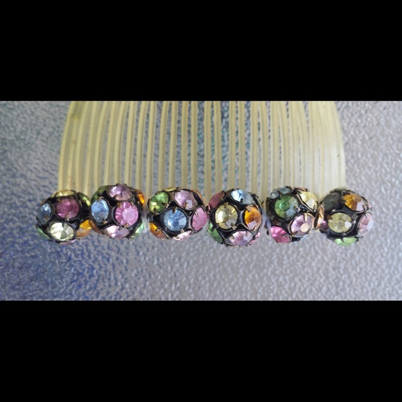 Vintage Rhinestone Plastic Hair Comb Hair Ornament - Picture 2 of 4