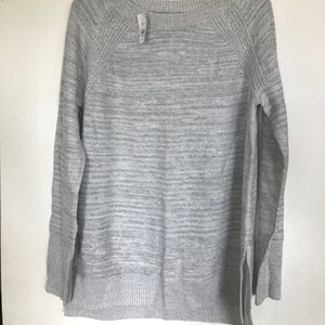 Lou & Grey Tunic Sweater