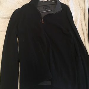 BR quarter zip cotton pull-over sweater. Black.