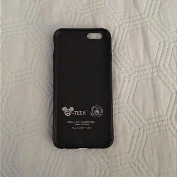 Official Disneyland IPhone 6/6S Case. - Picture 2 of 2