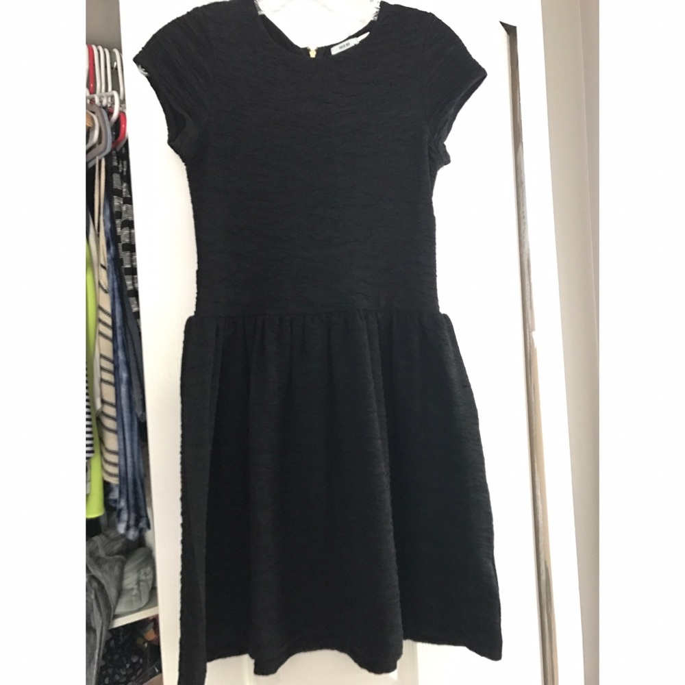 NEW KIMCHI BLUE BLACK SKATER TEXTURED DRESS SZ S