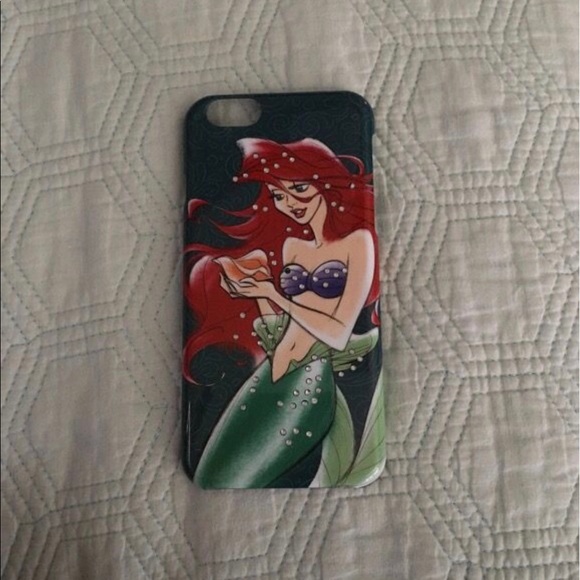 Official Disneyland IPhone 6/6S Case. - Picture 1 of 2