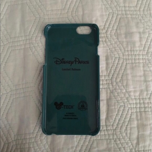 Official Disneyland IPhone 6/6S Case. - Picture 2 of 2